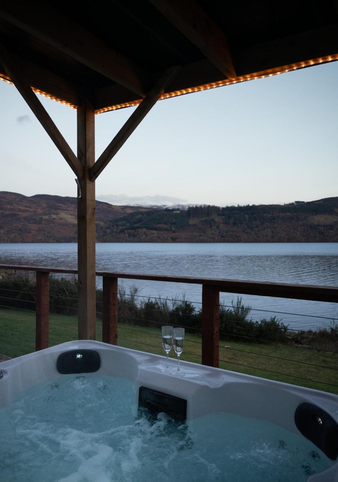 Shoreland Lodges - Cherry Lodge Форт Аугустус Экстерьер фото