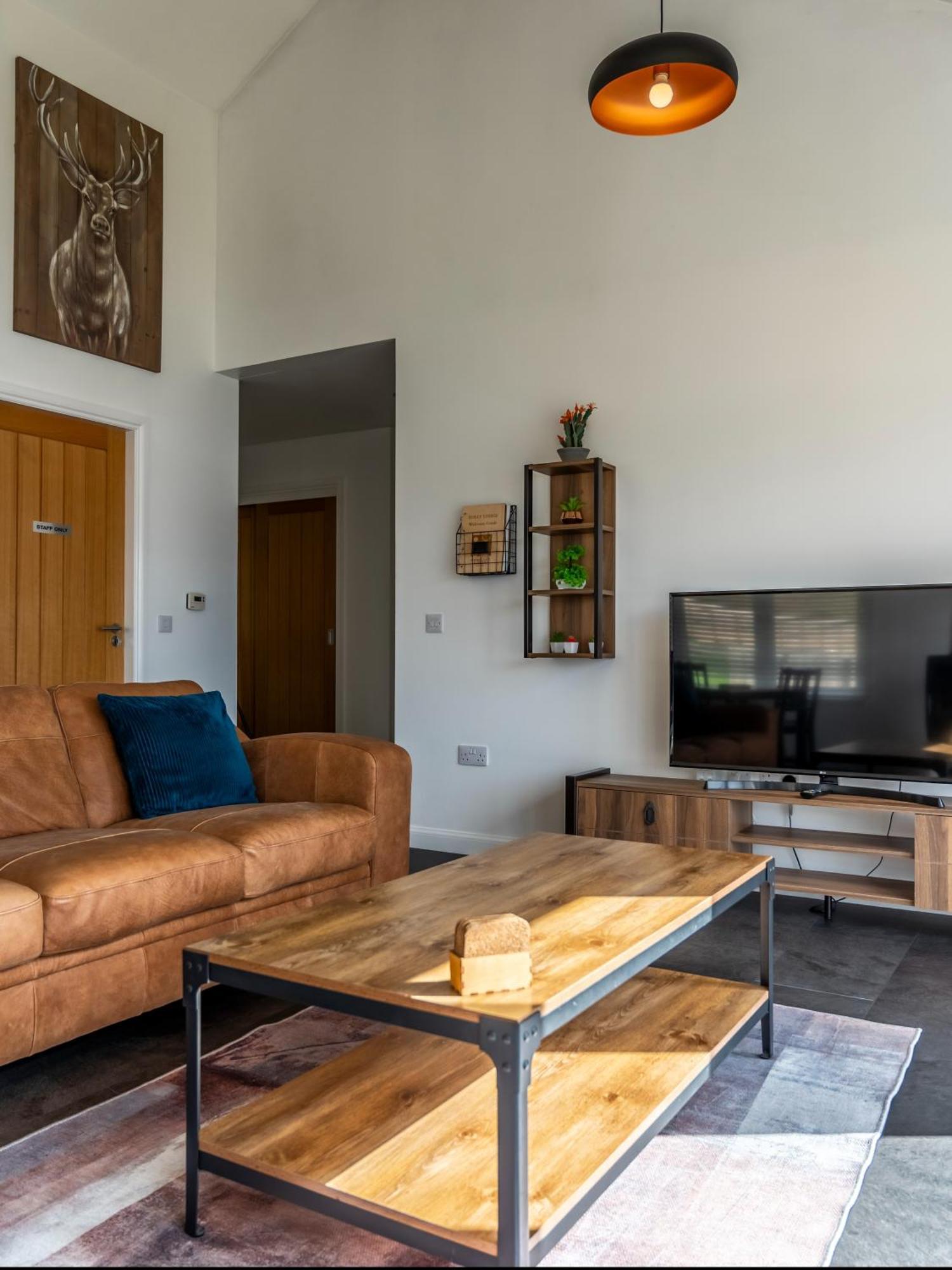Shoreland Lodges - Cherry Lodge Форт Аугустус Экстерьер фото