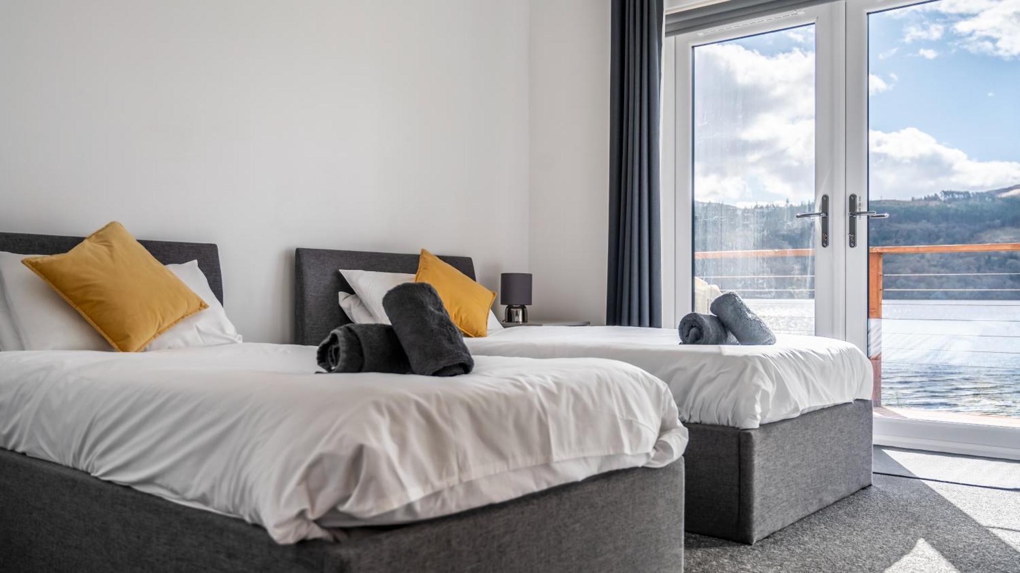 Shoreland Lodges - Cherry Lodge Форт Аугустус Экстерьер фото