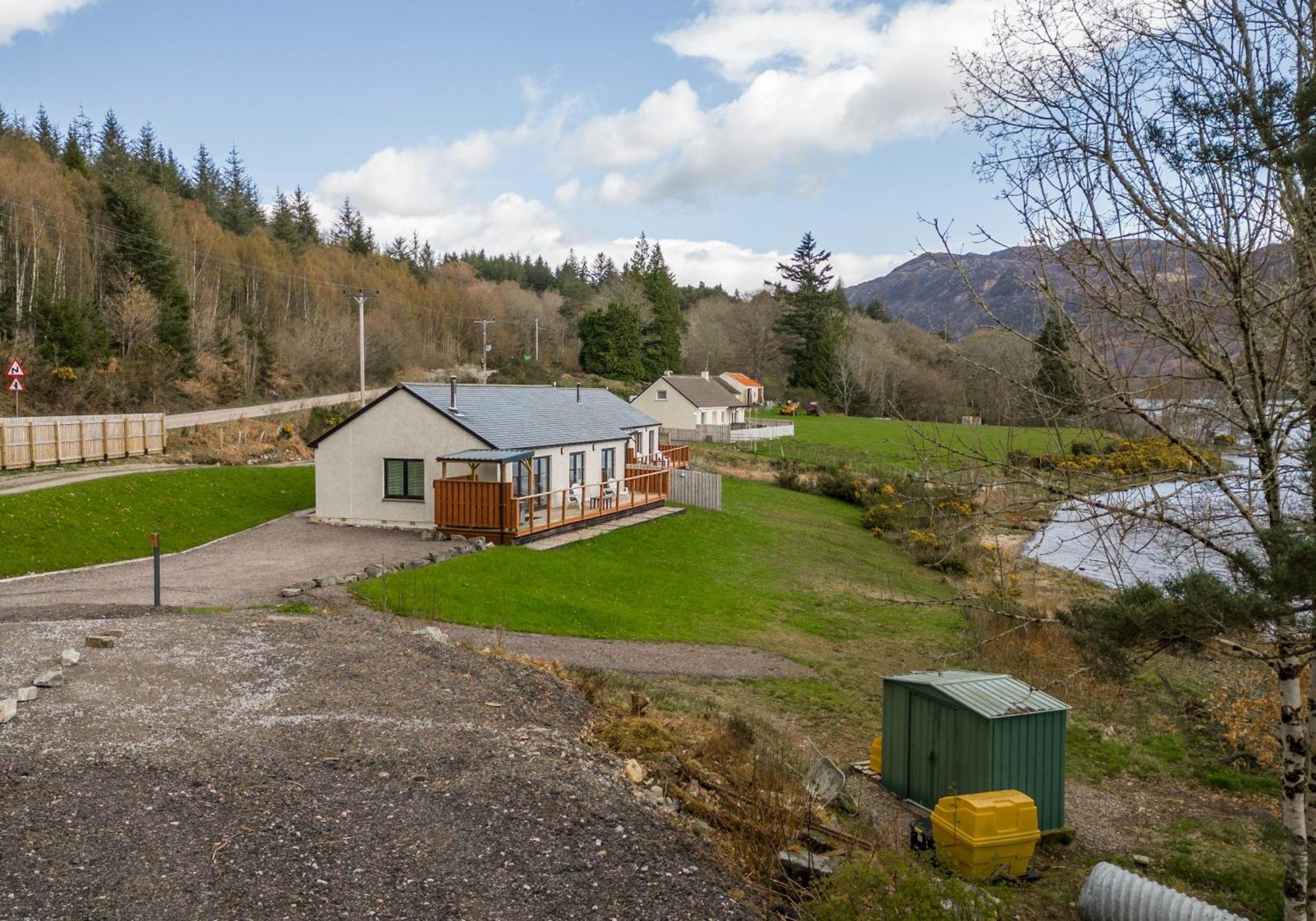 Shoreland Lodges - Cherry Lodge Форт Аугустус Экстерьер фото